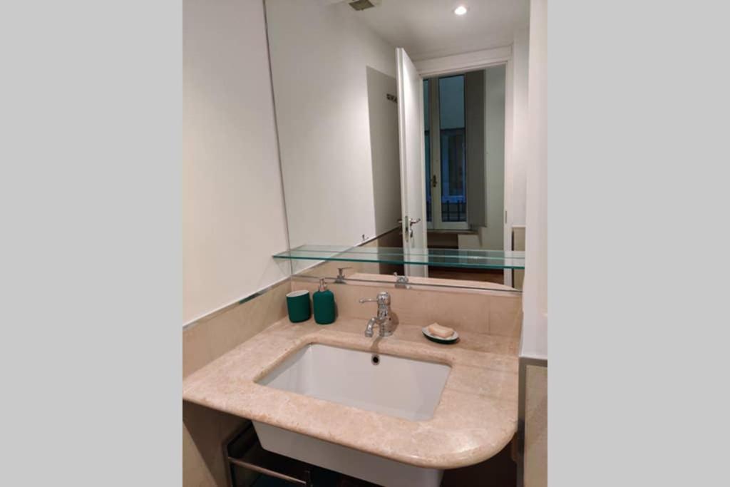Lanza Tomasi Apartment - Centre Rzym Zewnętrze zdjęcie